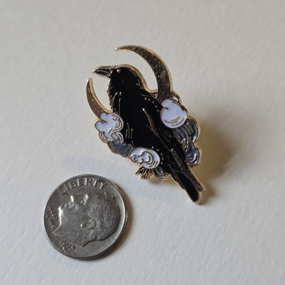 Raven Pin - Picture 2 of 3